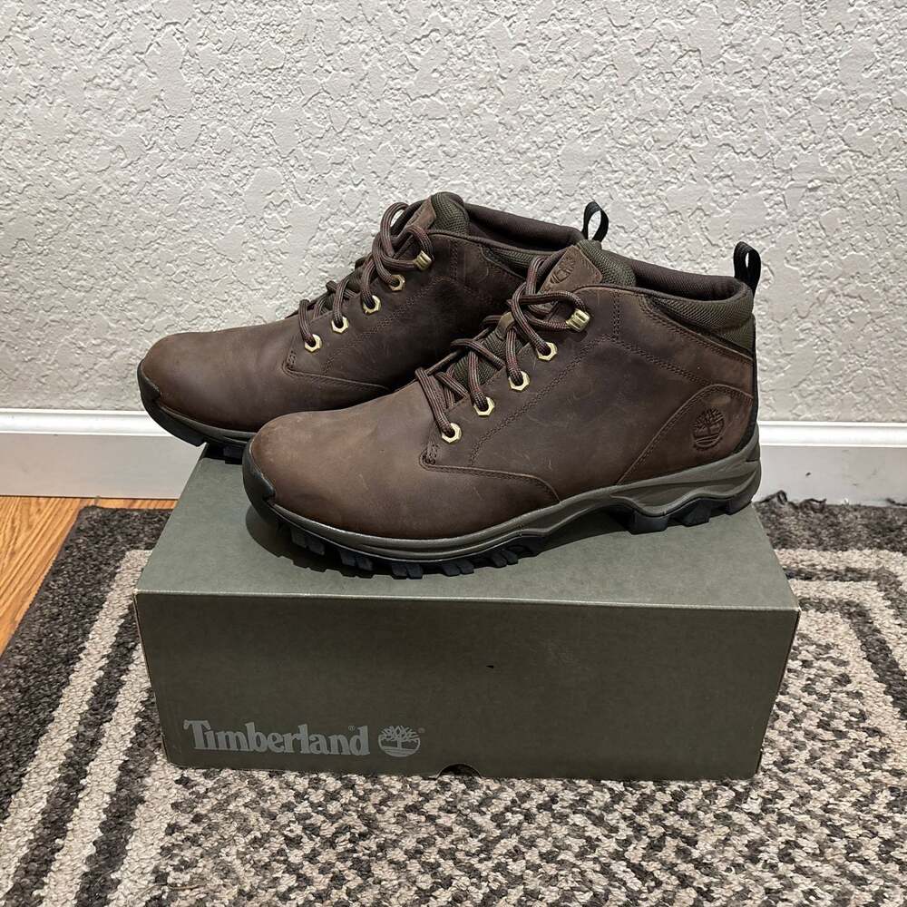Timberland Mt. Maddsen Waterproof Chukka Boots